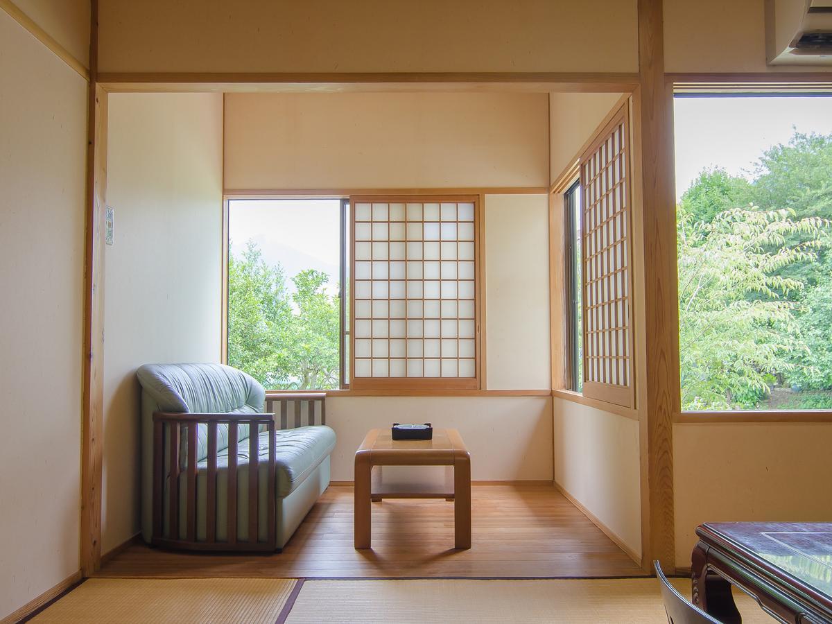 Ryokan Fukinoya Yufu Buitenkant foto